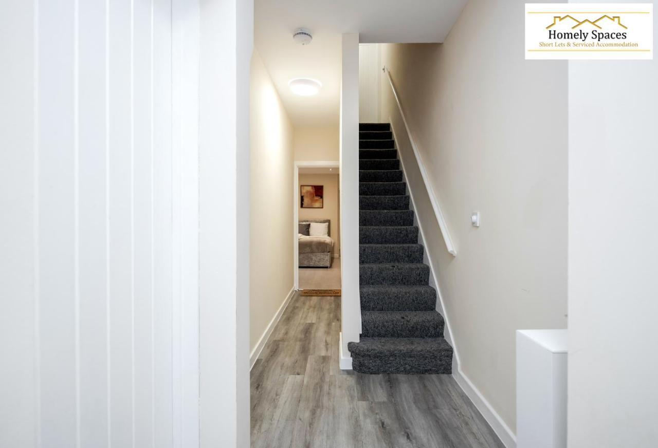 Bedford Hospital Victoria Apartments A And B By Homely Spaces Short Lets & Serviced Accommodation Exterior foto