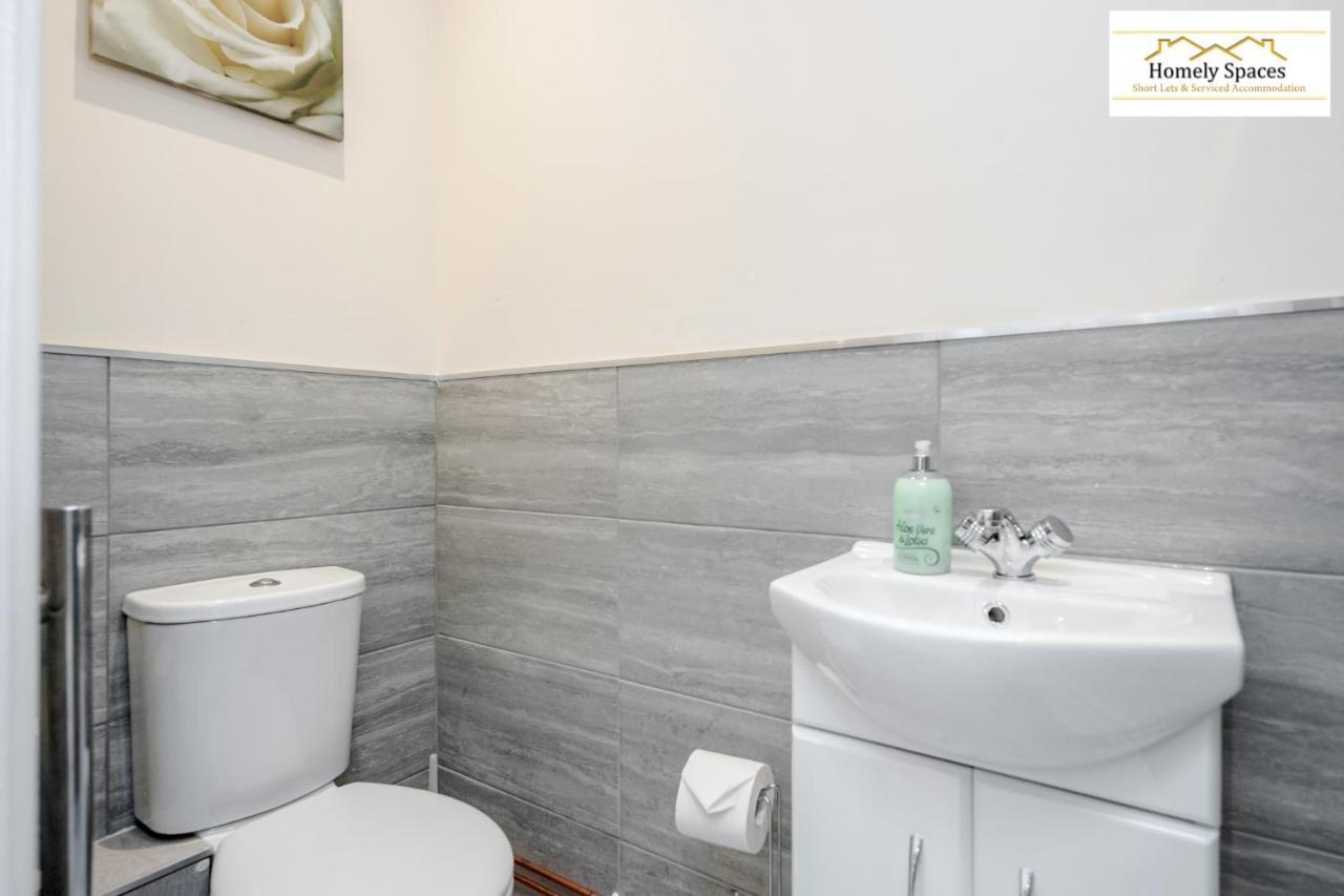 Bedford Hospital Victoria Apartments A And B By Homely Spaces Short Lets & Serviced Accommodation Exterior foto